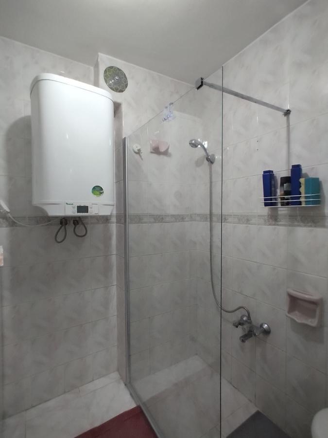 Pansiyon Feeling At In Center 5 Minutes Walk To The Atakoey Metro Station & Metrobus